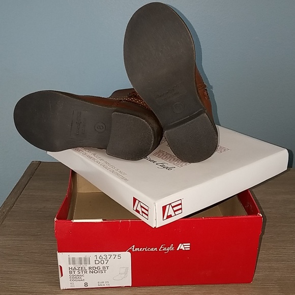 American Eagle booties - Picture 3 of 4